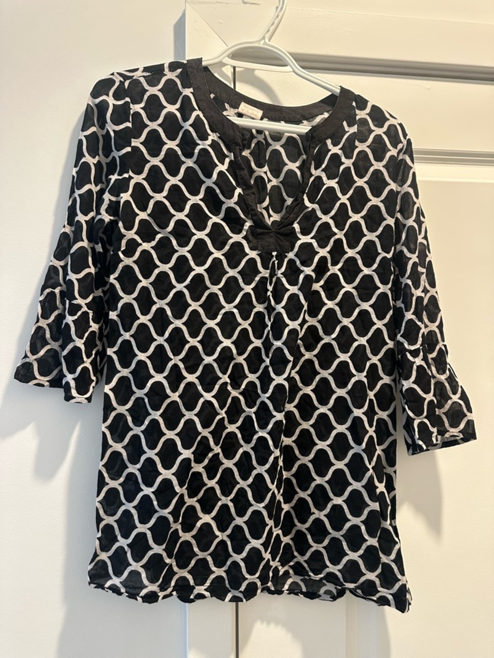 Black and White Geometric Print Women's Top PB&Jellie medium